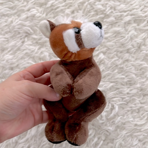 Red Panda Small Plush - Picture 5 of 8